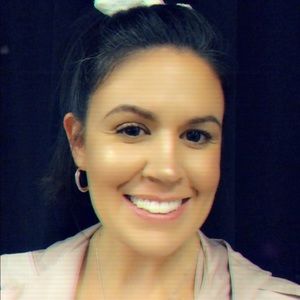 Meet your Posher, Erica